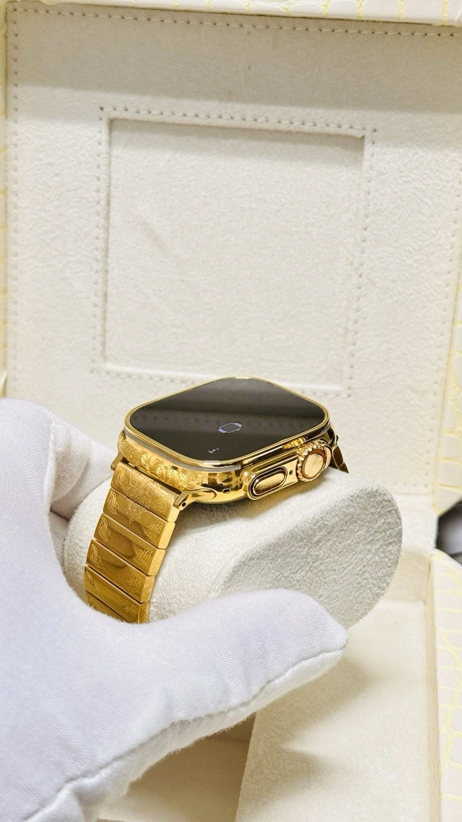 Custom 24k Gold Plated Apple Watch ULTRA 3 49mm Engraved 24k Gold Link Band — Apple Watches
