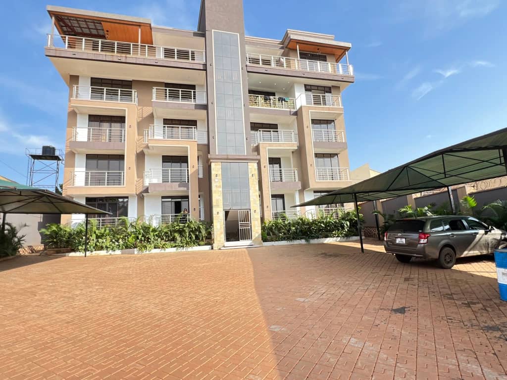 Apartment Block FLOORS : 4 for sale  10 units 36m Uganda — for sale in KYANJA : Kampala