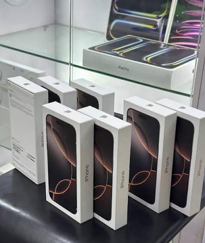 New Apple iPhone 16 Pro Max 256- 512 GB sealed box Very Good All Colors — Apple Phones