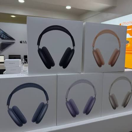 New  Apple AirPods Max A3184  All Colors — Apple AirPods Max