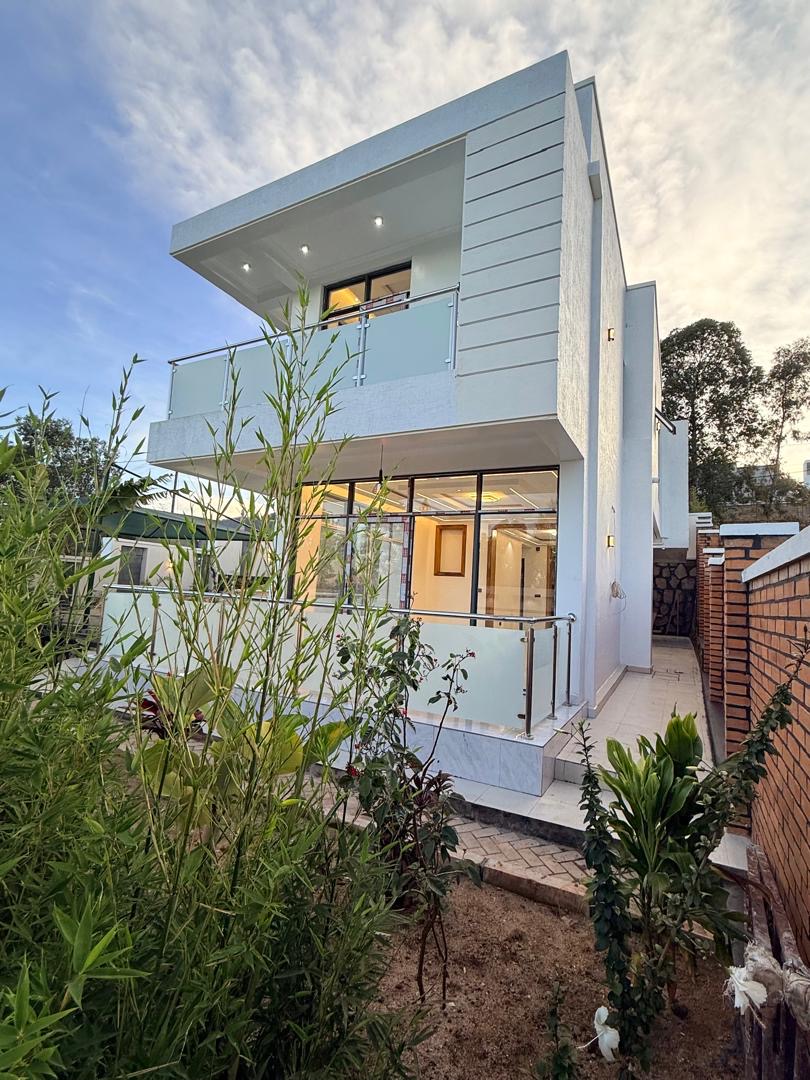 Kigali Rwanda house for sale in Kagarama — for sale in Kagarama Kigali Rwanda